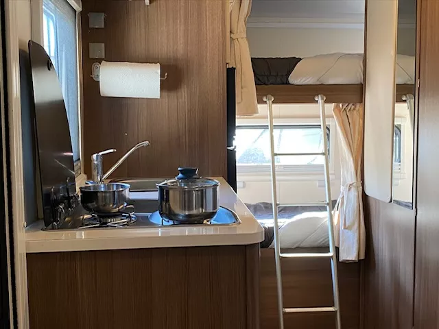 Imagen interior autocaravana Rimor